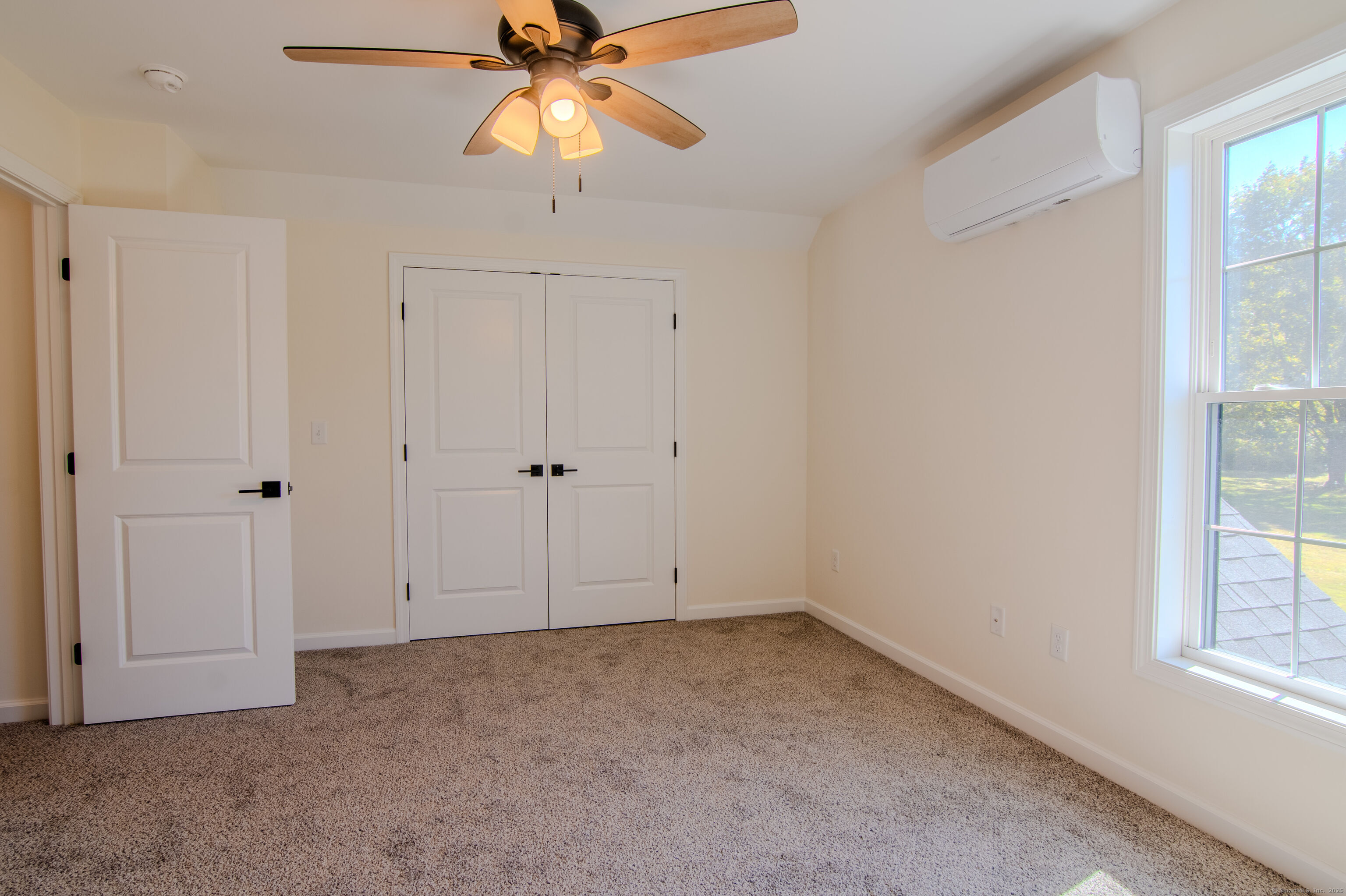 12 Walas Road Plainfield CT 06354