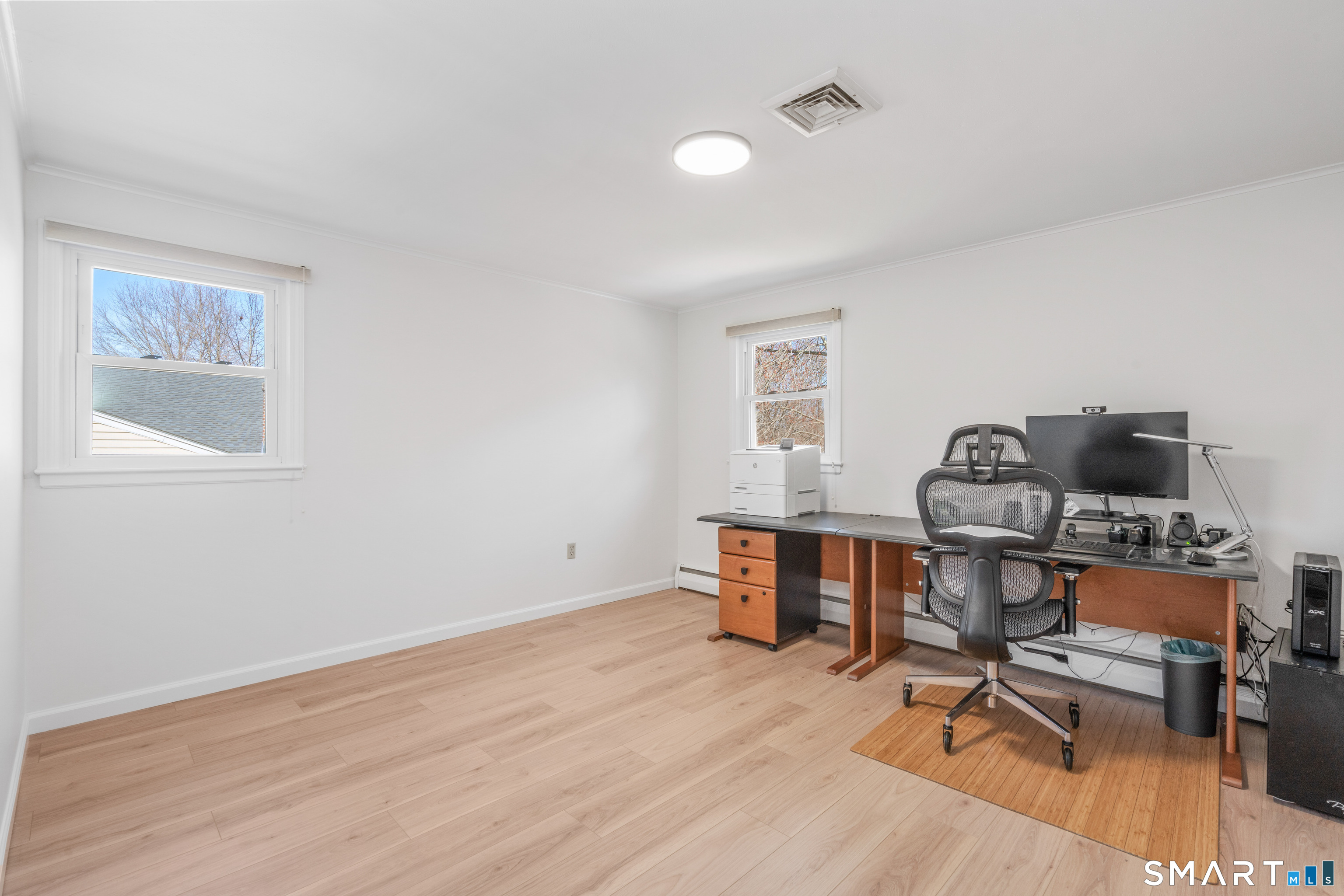 200 Mohegan Drive West Hartford CT 06117