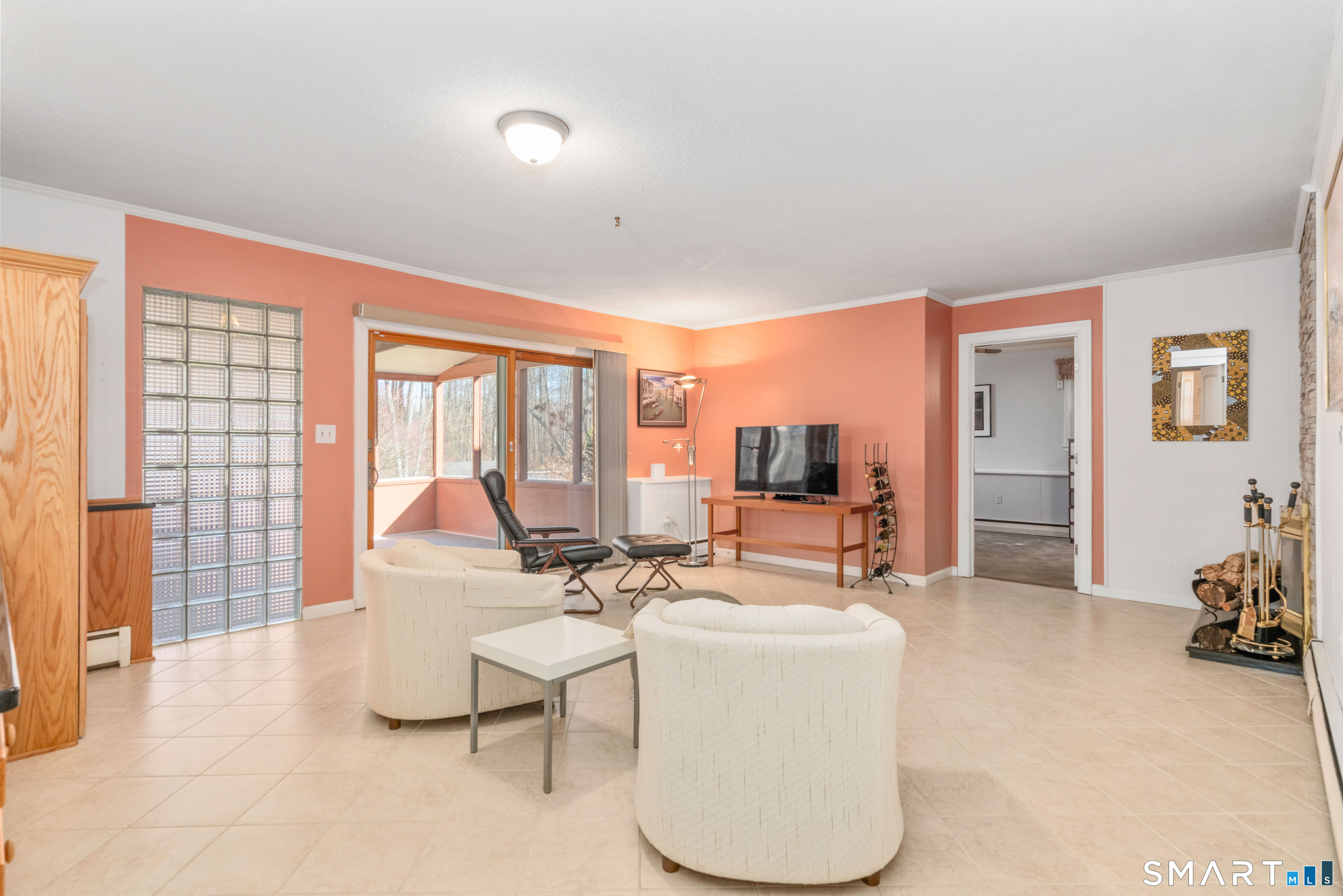 200 Mohegan Drive West Hartford CT 06117