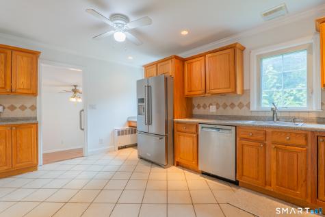 14 Ayres Drive Stamford CT 06905