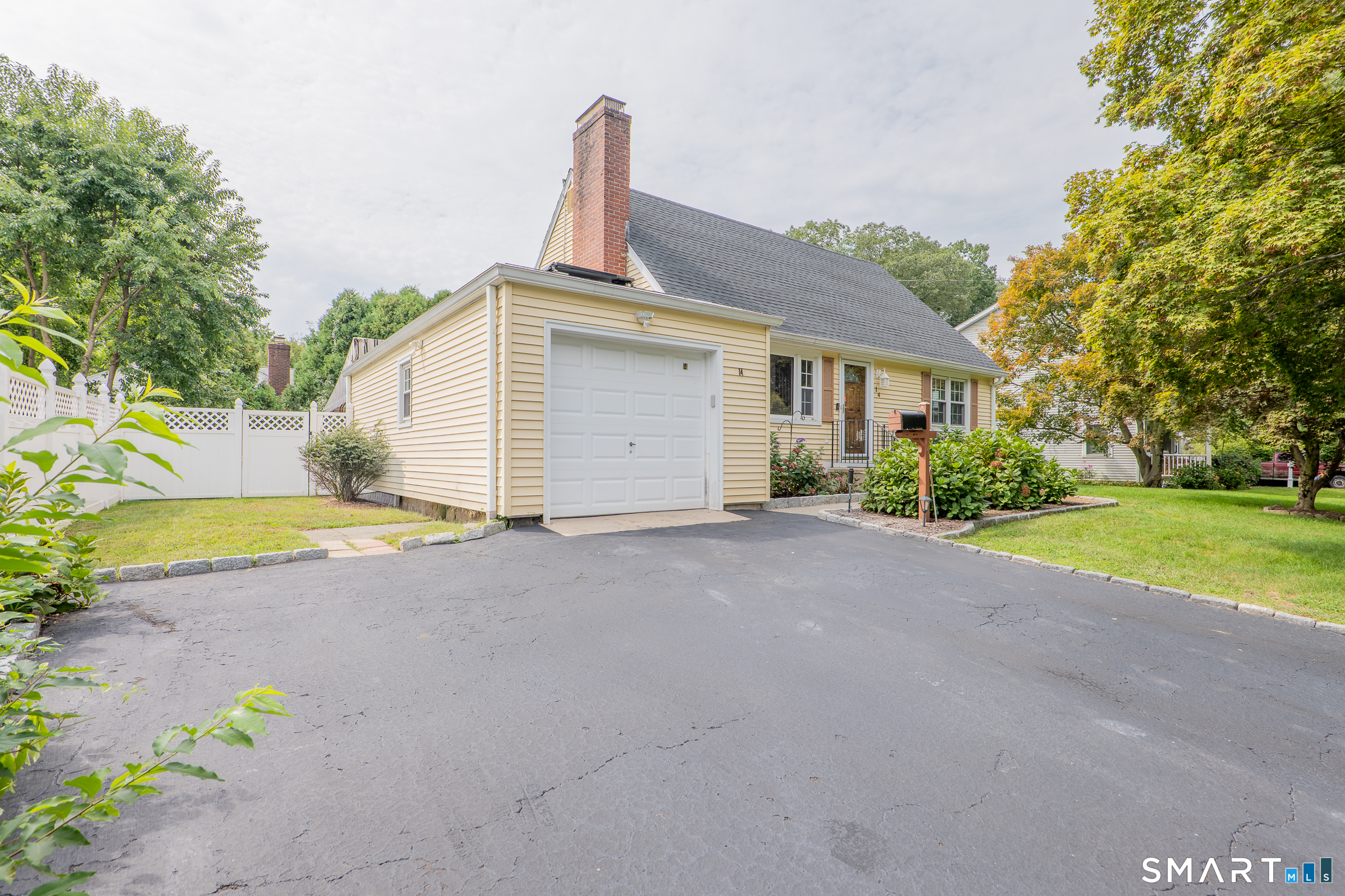 14 Ayres Drive Stamford CT 06905