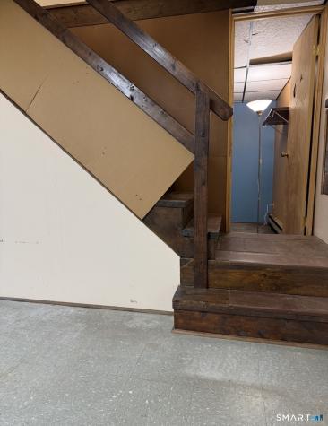 46 Knorr Avenue Seymour CT 06483