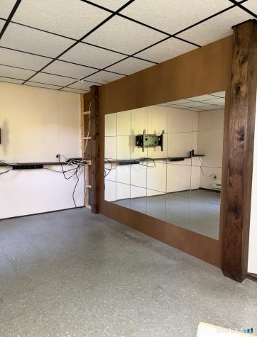 46 Knorr Avenue Seymour CT 06483