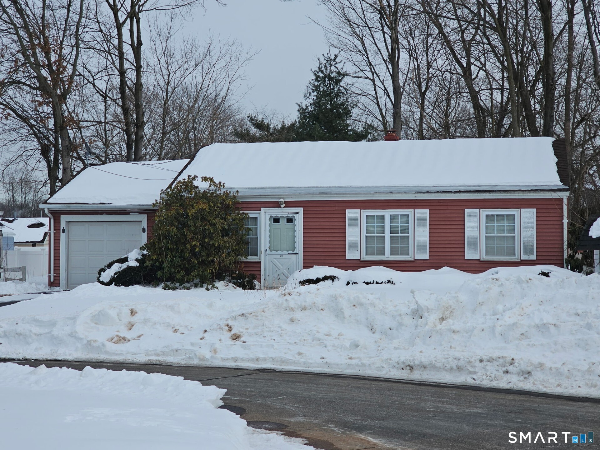 36 Apple Street Wallingford CT 06492