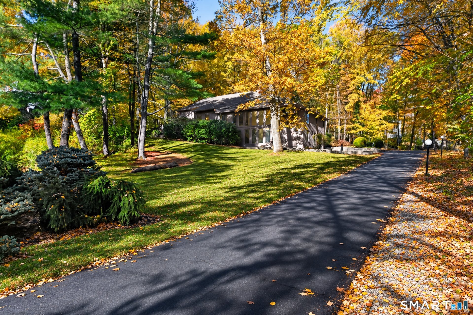 38 High Hill Road Bloomfield CT 06002
