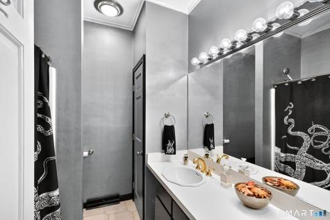 38 High Hill Road Bloomfield CT 06002