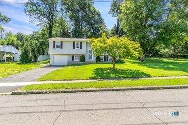 40 Bayberry Drive Wallingford CT 06492