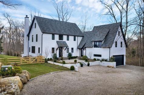 17 Crooked Trail Road Norwalk CT 06853