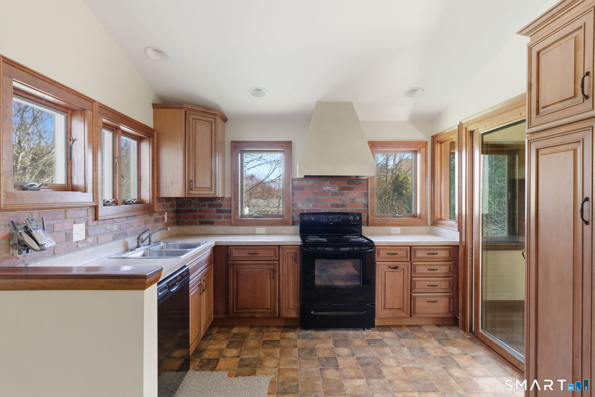 124 Midwell Road Wethersfield CT 06109