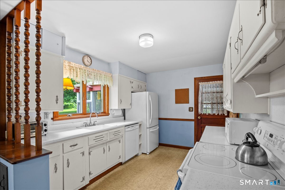 106 Ridgewood Road Wallingford CT 06492