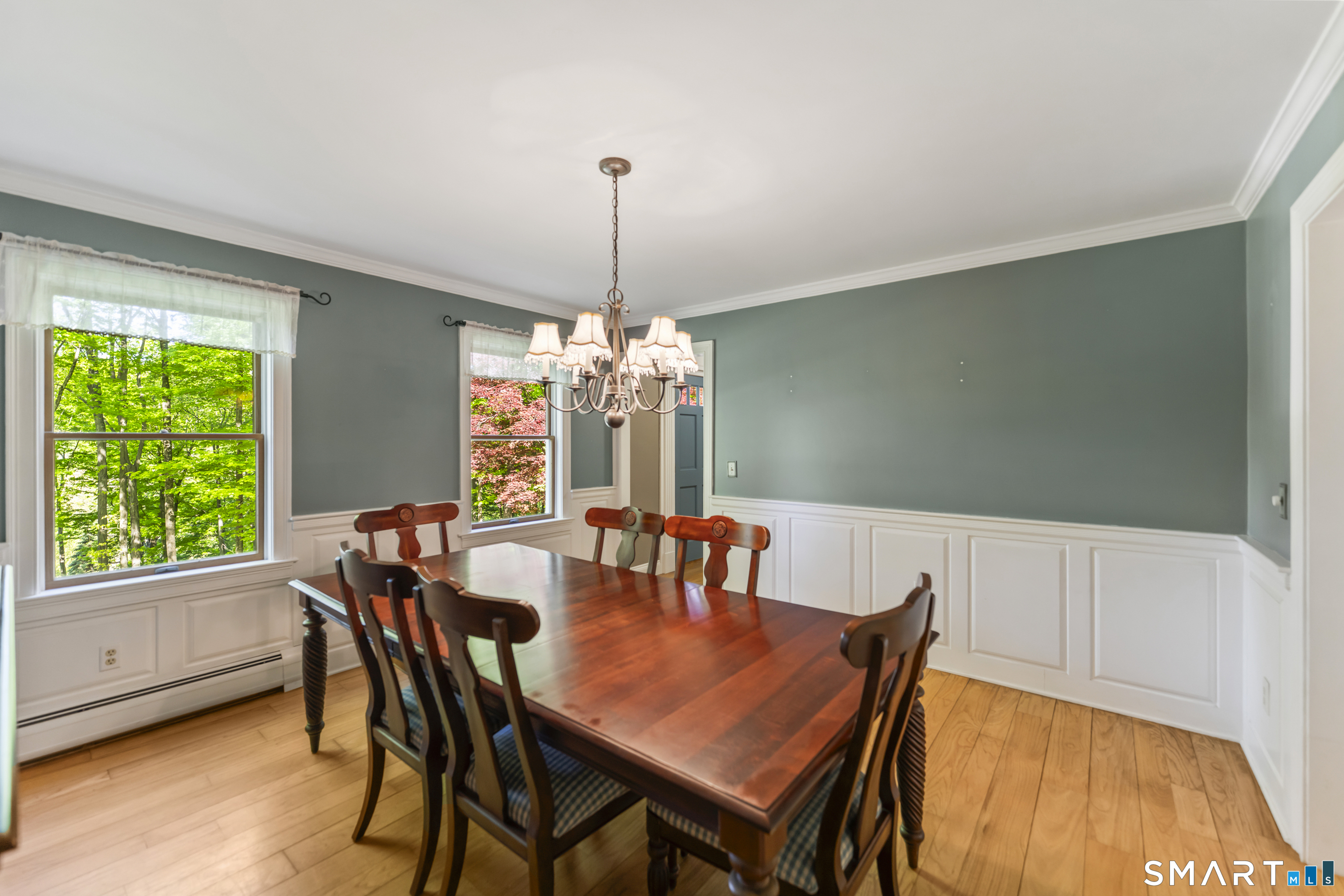 18 Gelding Hill Road Newtown CT 06482