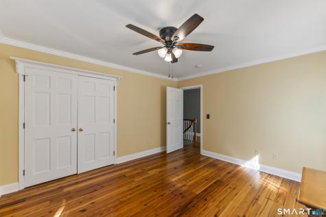 18 Gelding Hill Road Newtown CT 06482
