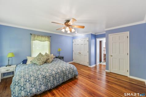 18 Gelding Hill Road Newtown CT 06482
