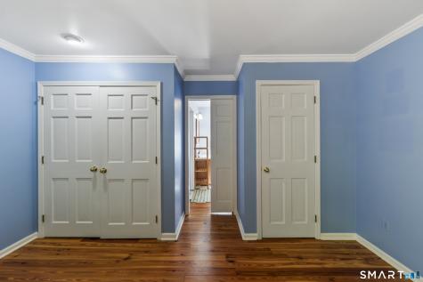 18 Gelding Hill Road Newtown CT 06482