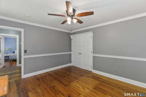 18 Gelding Hill Road Newtown CT 06482