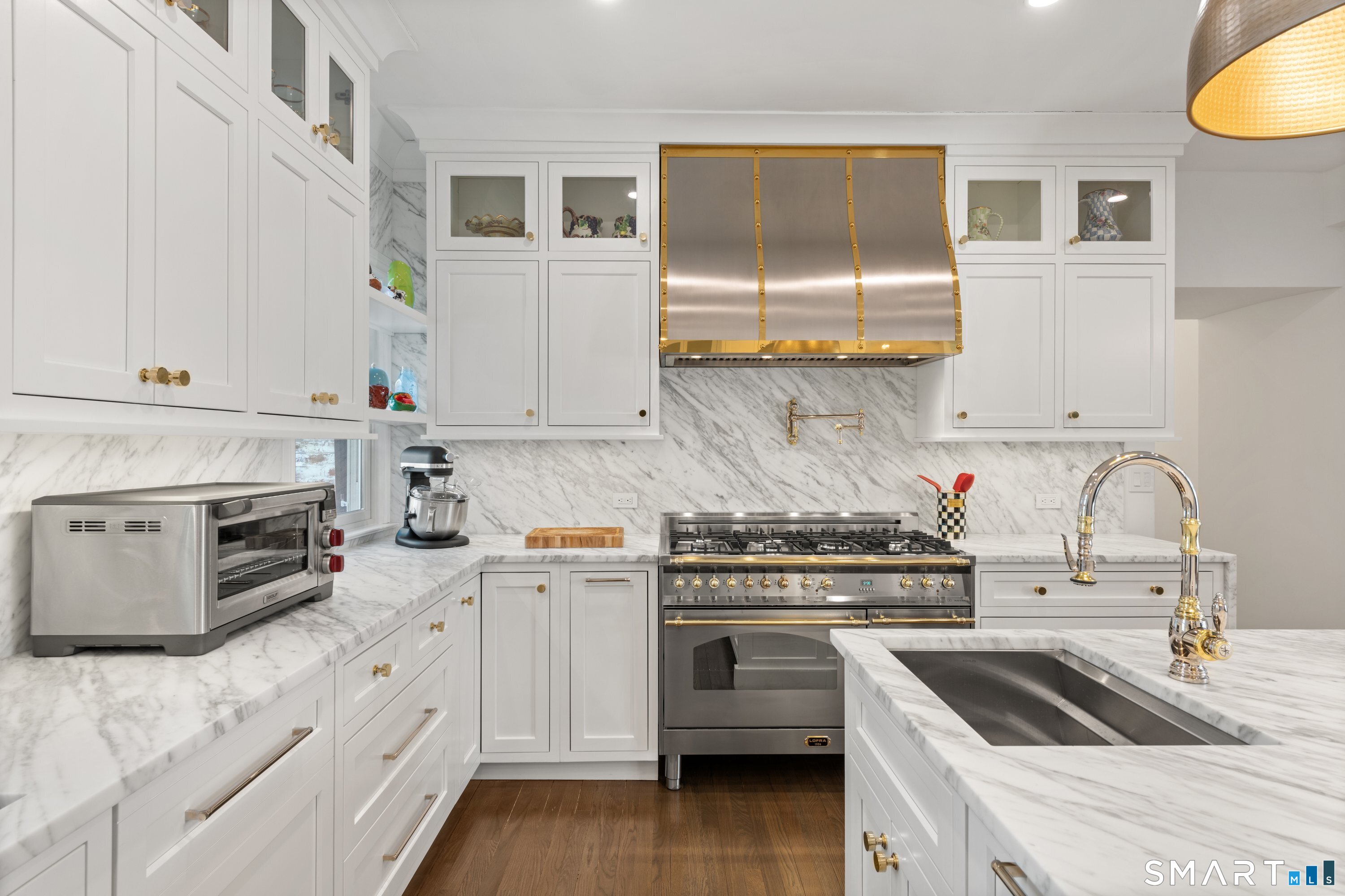 530 Round Hill Road Greenwich CT 06831