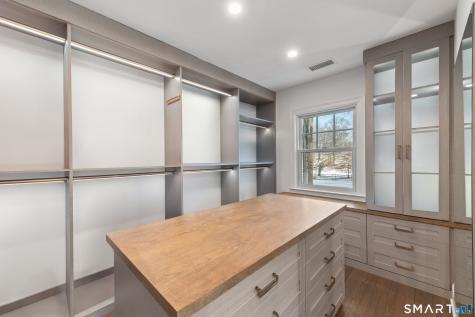 530 Round Hill Road Greenwich CT 06831