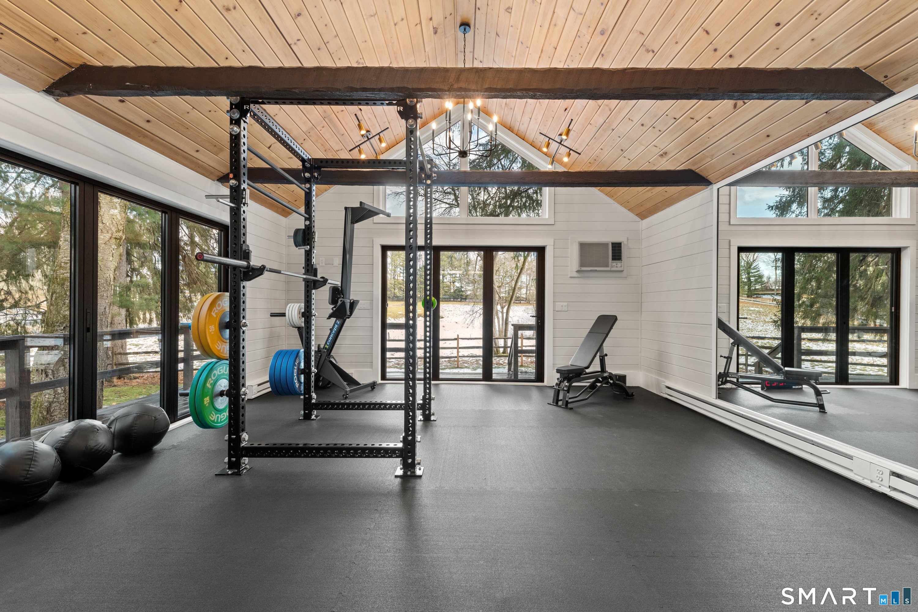 530 Round Hill Road Greenwich CT 06831