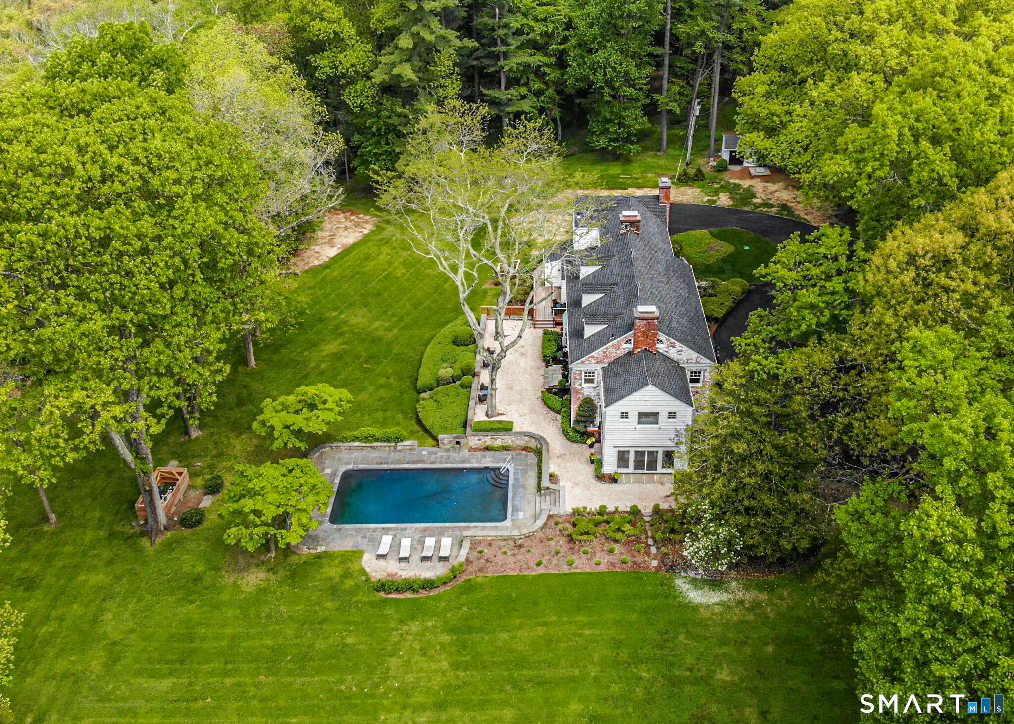 530 Round Hill Road Greenwich CT 06831