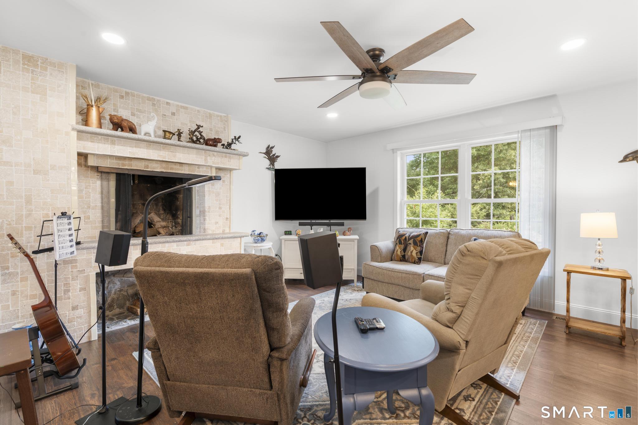 25 Orowoc Trail Shelton CT 06484
