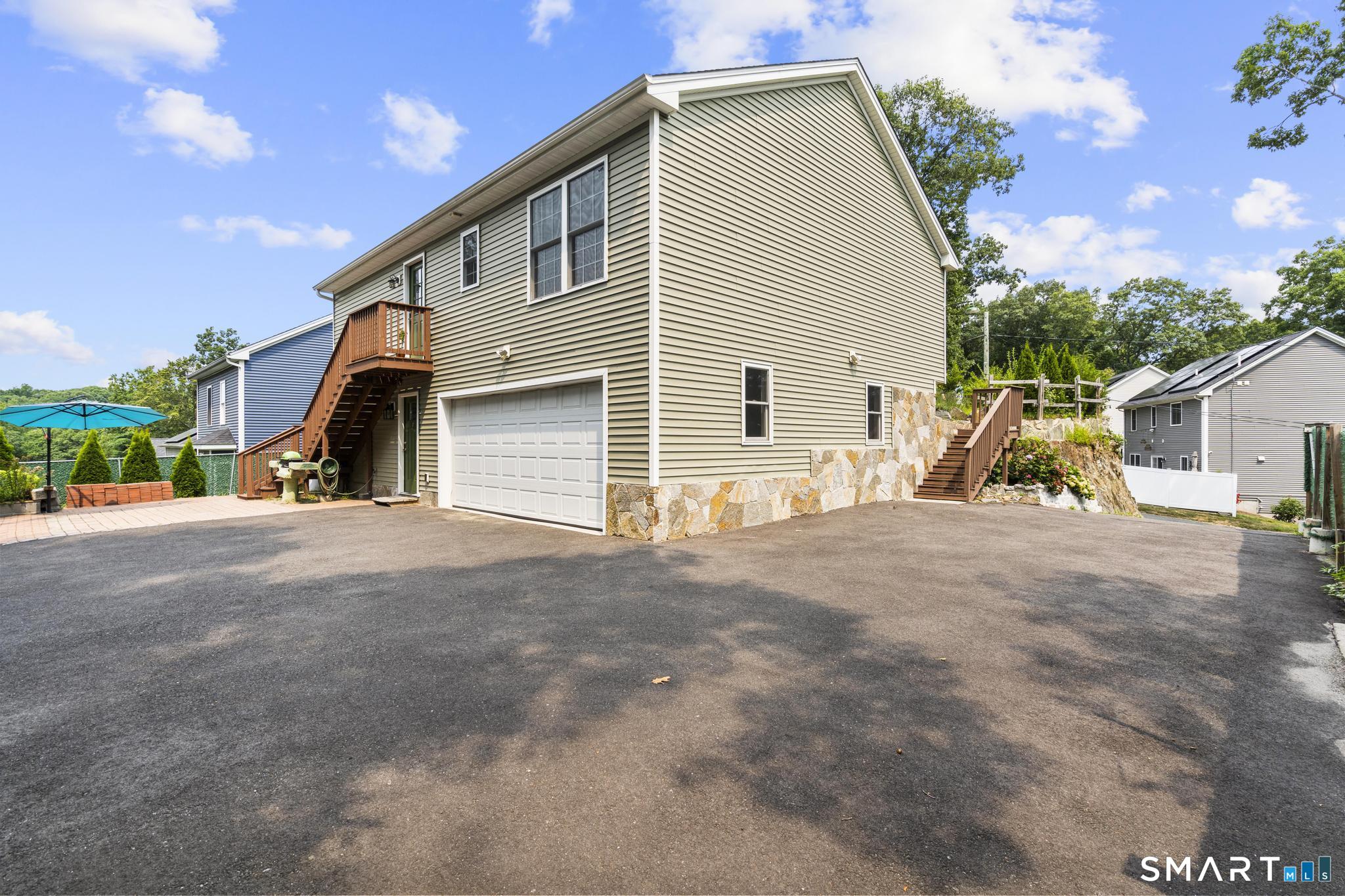 25 Orowoc Trail Shelton CT 06484