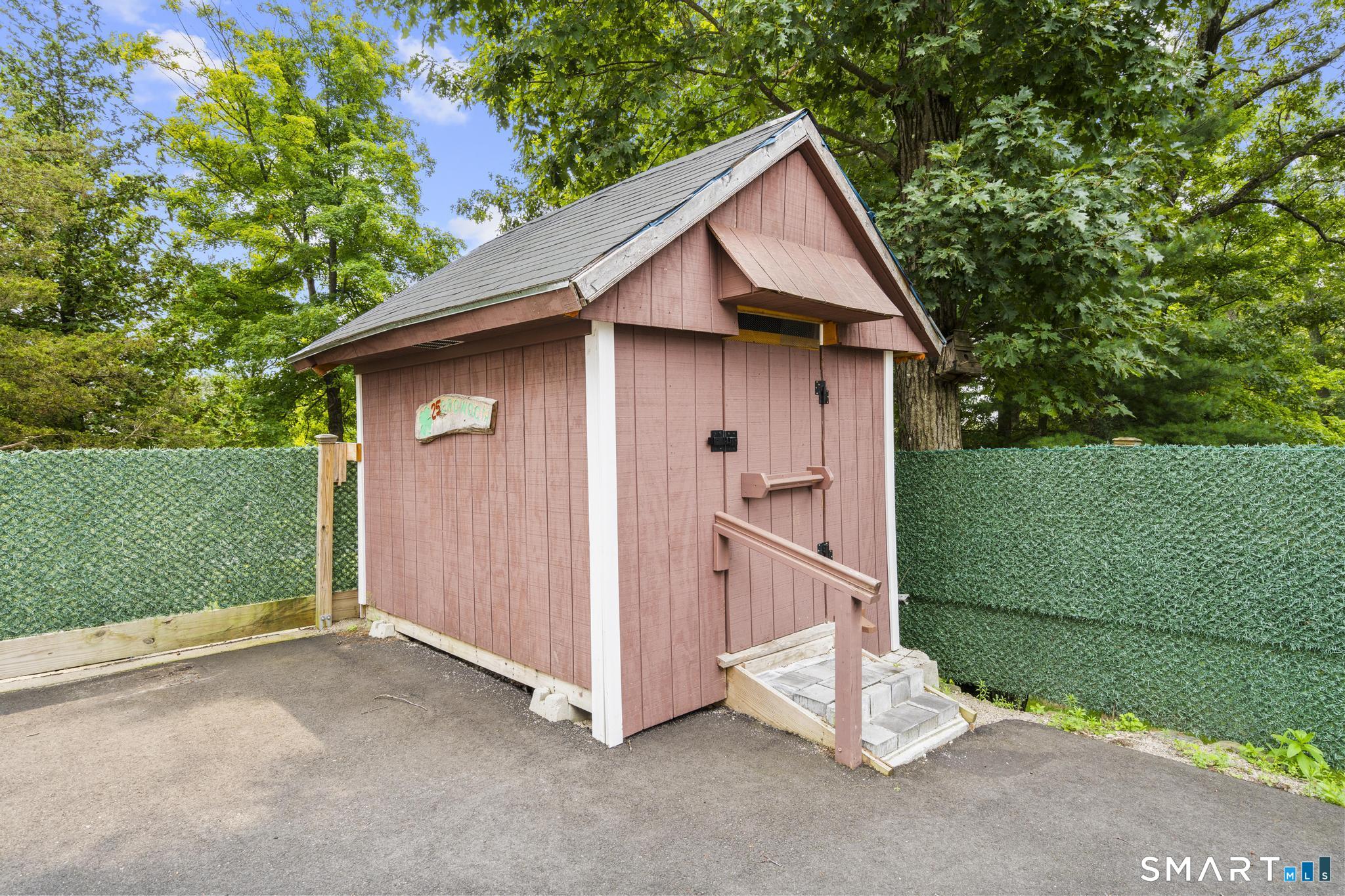 25 Orowoc Trail Shelton CT 06484