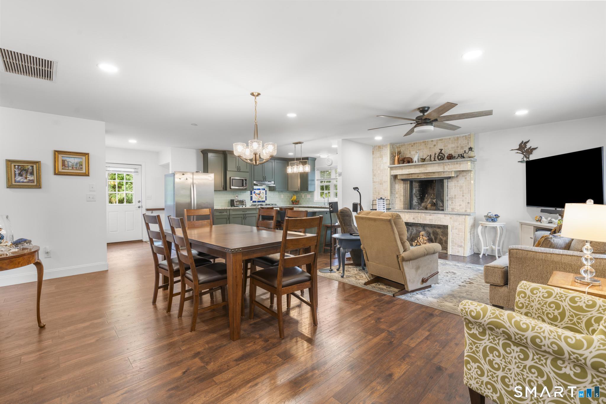 25 Orowoc Trail Shelton CT 06484