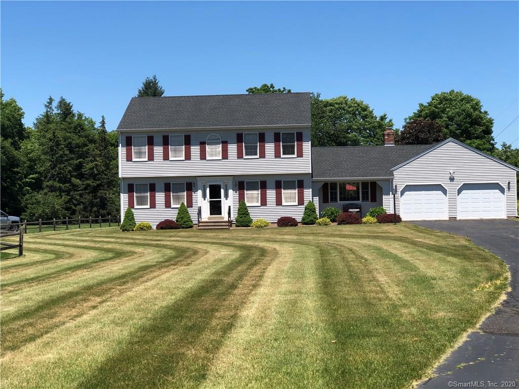 82 Hansen Farm Road North Haven CT 06473