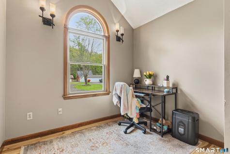 877 Newgate Road Suffield CT 06093