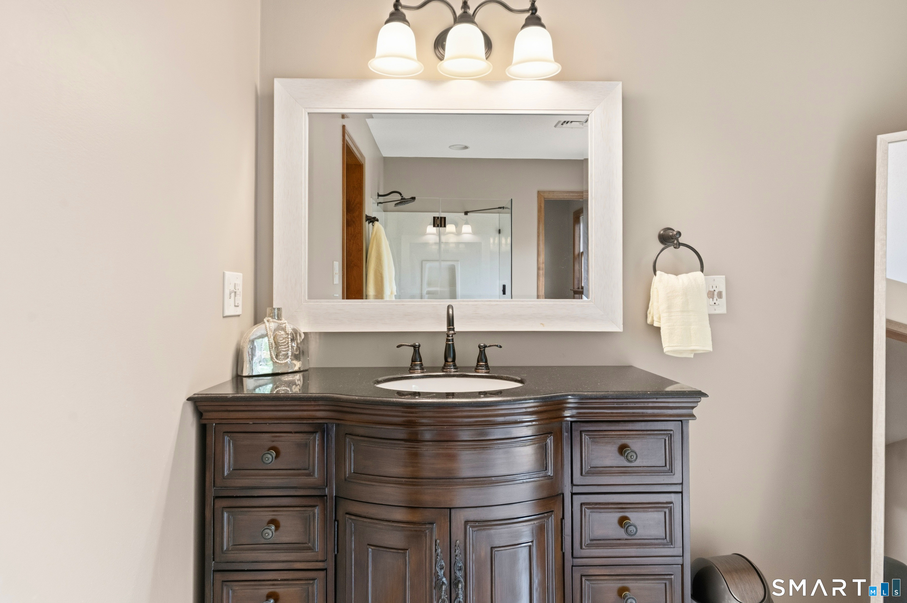 877 Newgate Road Suffield CT 06093