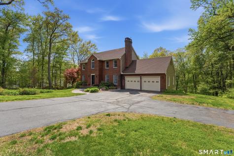 877 Newgate Road Suffield CT 06093