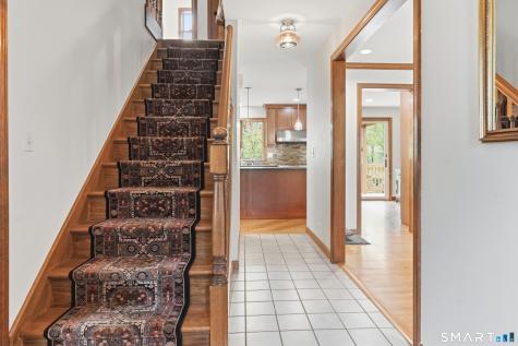 877 Newgate Road Suffield CT 06093
