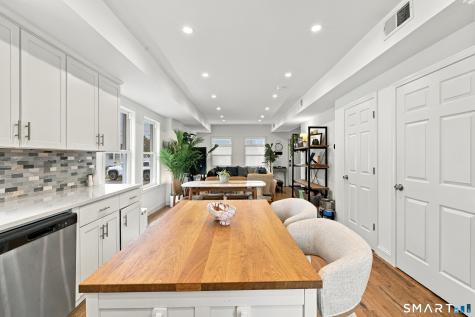 25 California Street West Haven CT 06516