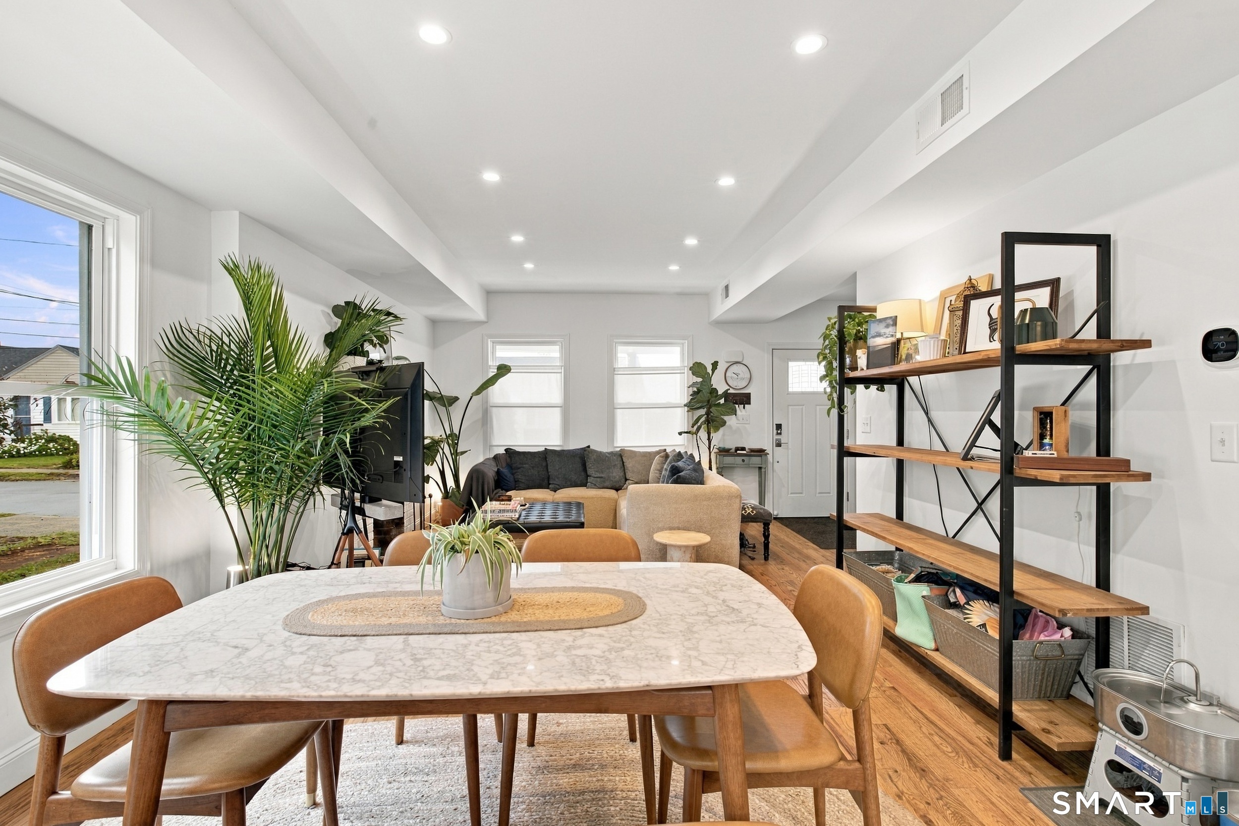 25 California Street West Haven CT 06516