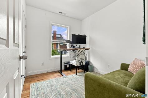 25 California Street West Haven CT 06516