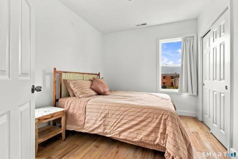 25 California Street West Haven CT 06516