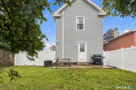 25 California Street West Haven CT 06516
