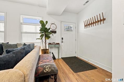 25 California Street West Haven CT 06516