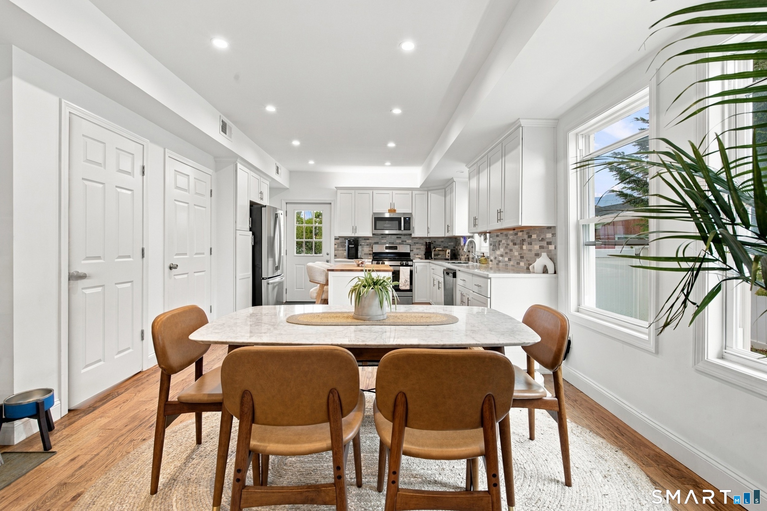 25 California Street West Haven CT 06516