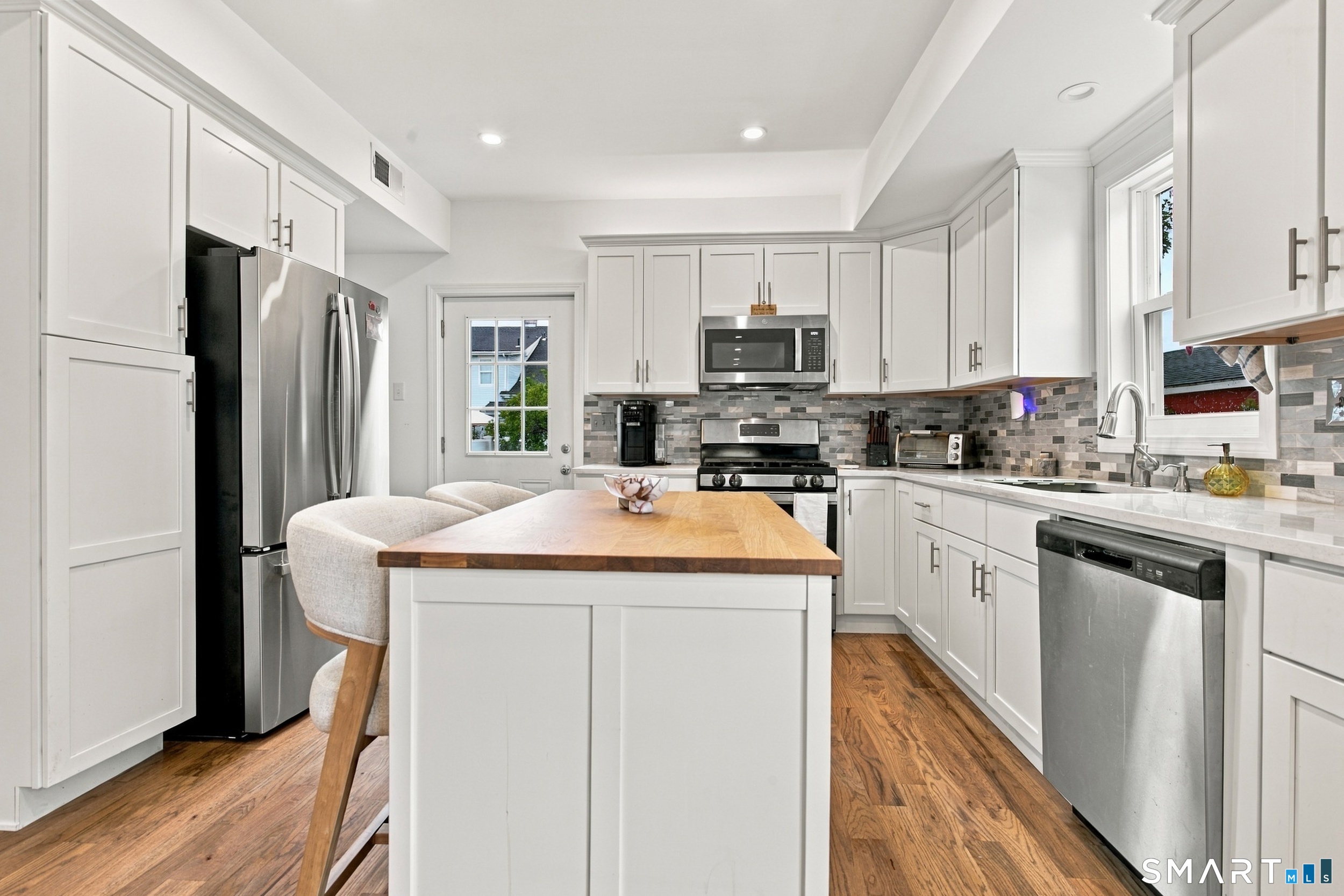 25 California Street West Haven CT 06516