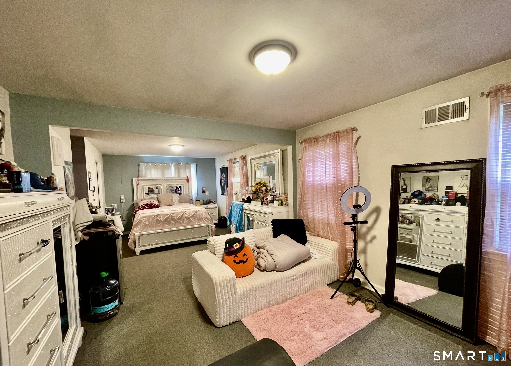 66 Conway Road Manchester CT 06042