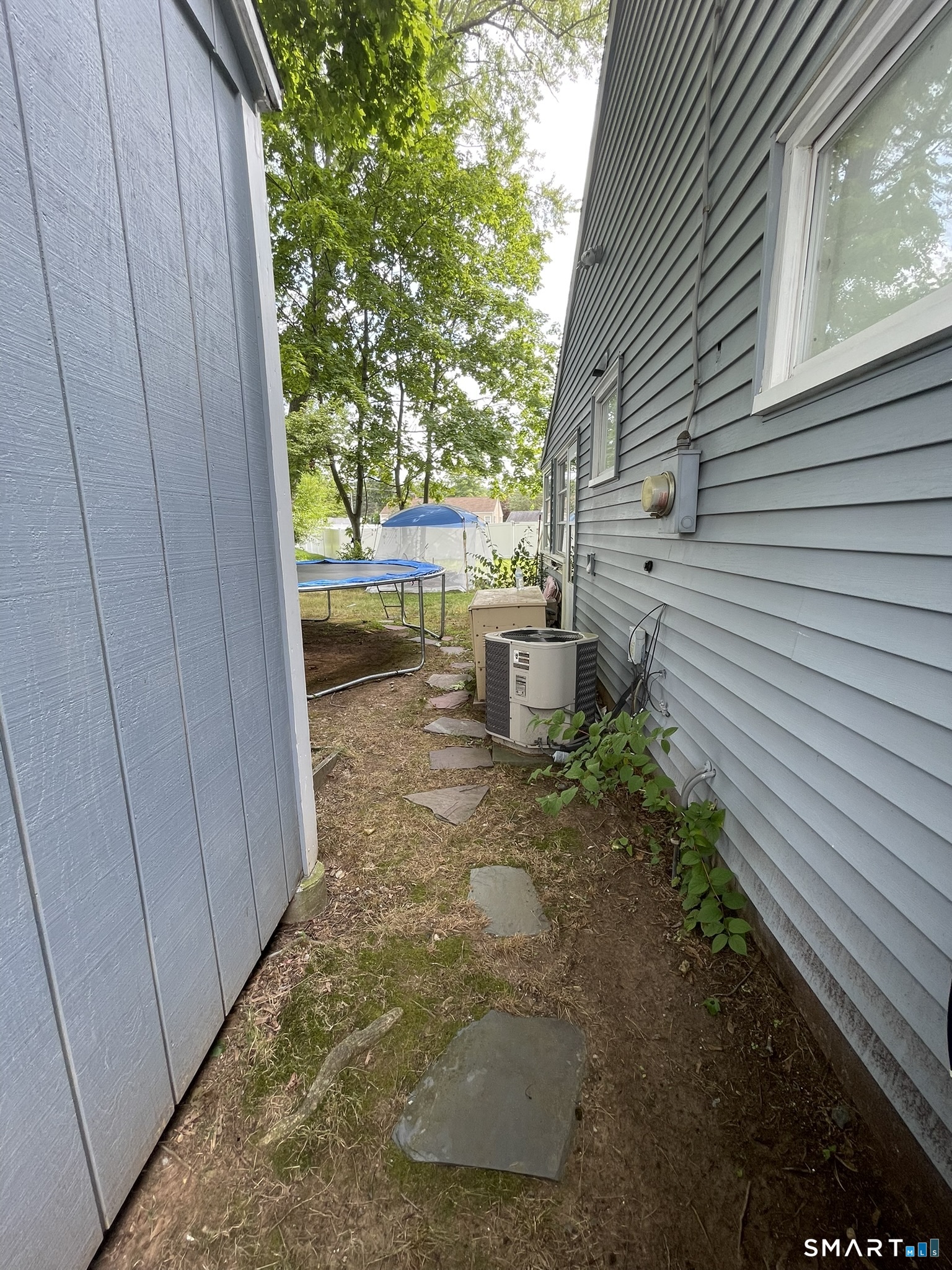 66 Conway Road Manchester CT 06042