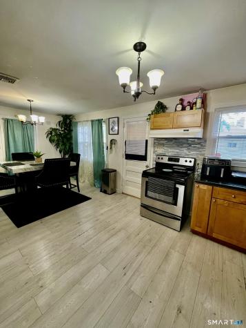 66 Conway Road Manchester CT 06042