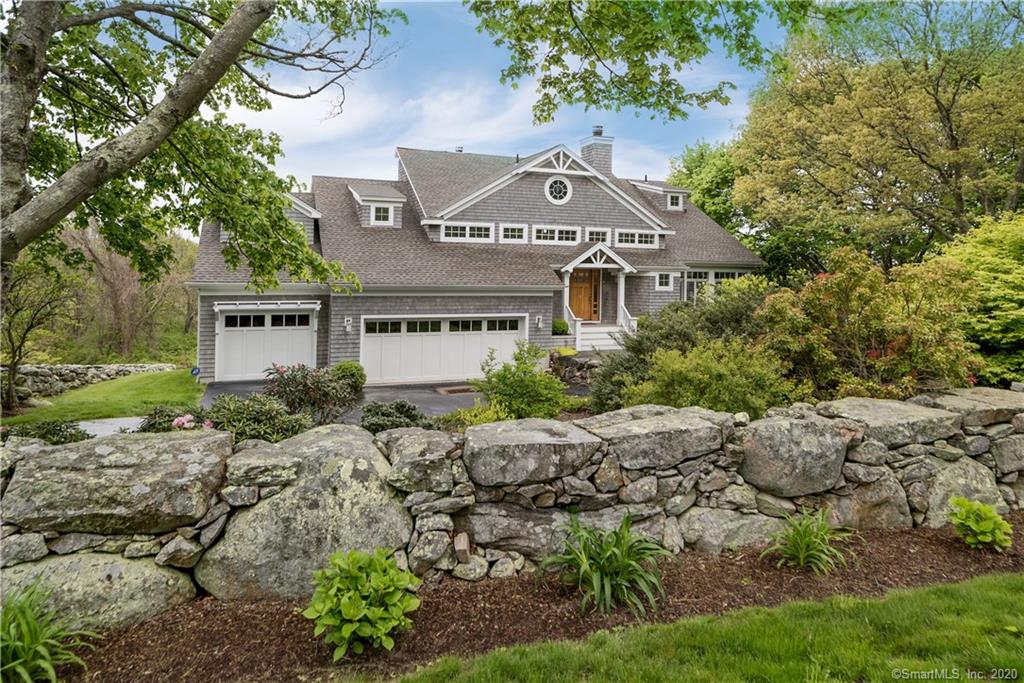 239 Montauk Avenue Stonington CT 06378