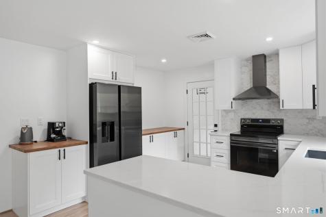 33 Jennings Lane Windham CT 06280
