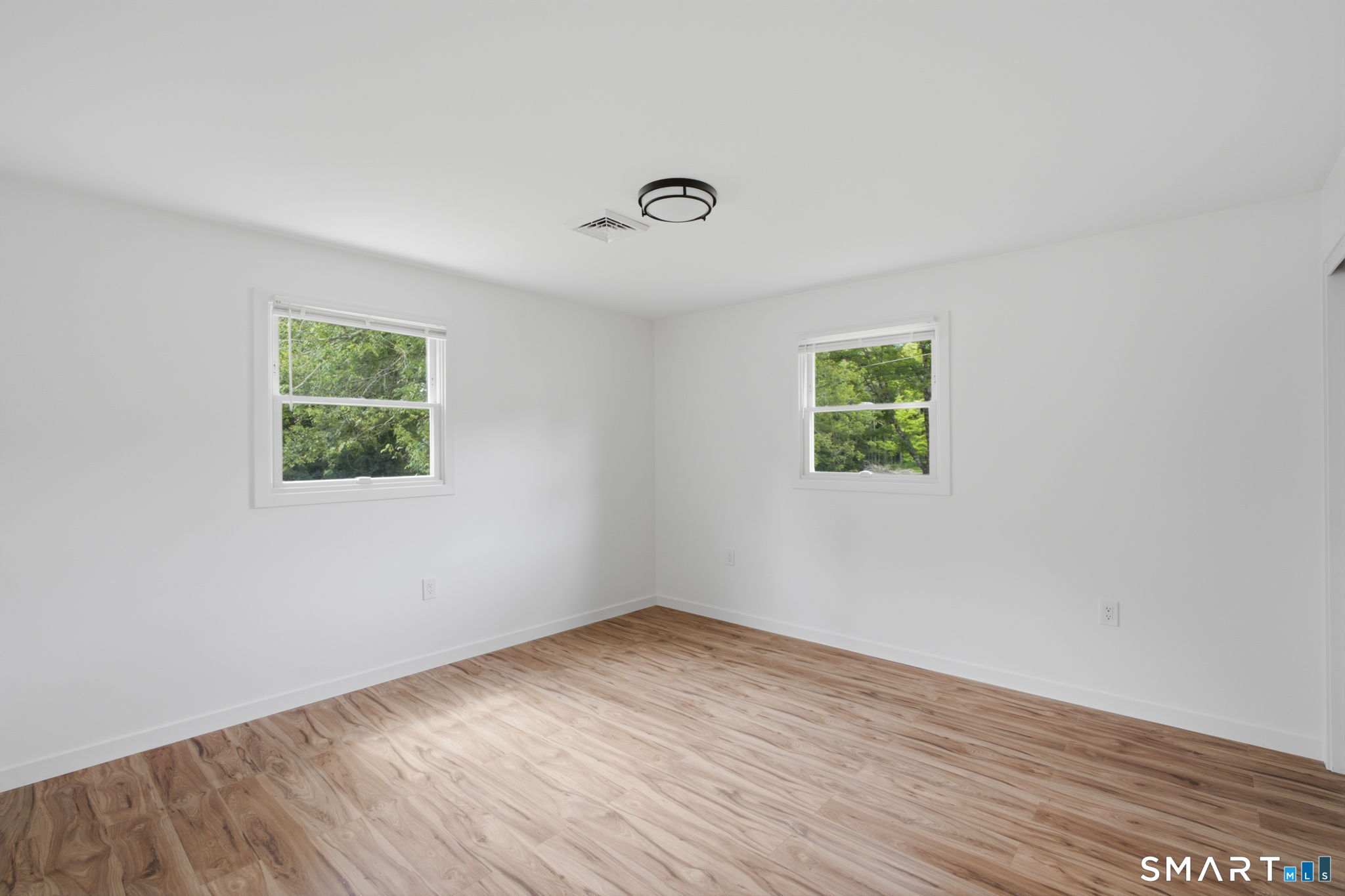 33 Jennings Lane Windham CT 06280