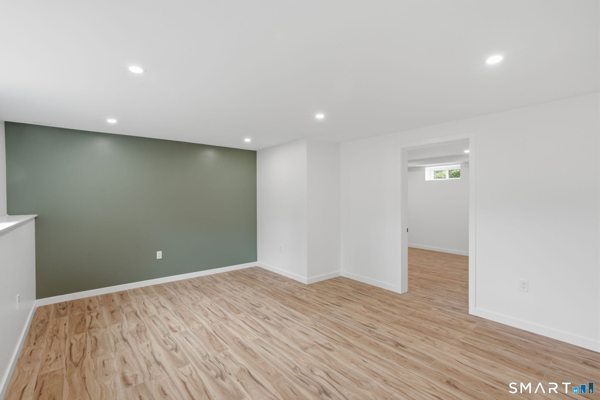 33 Jennings Lane Windham CT 06280