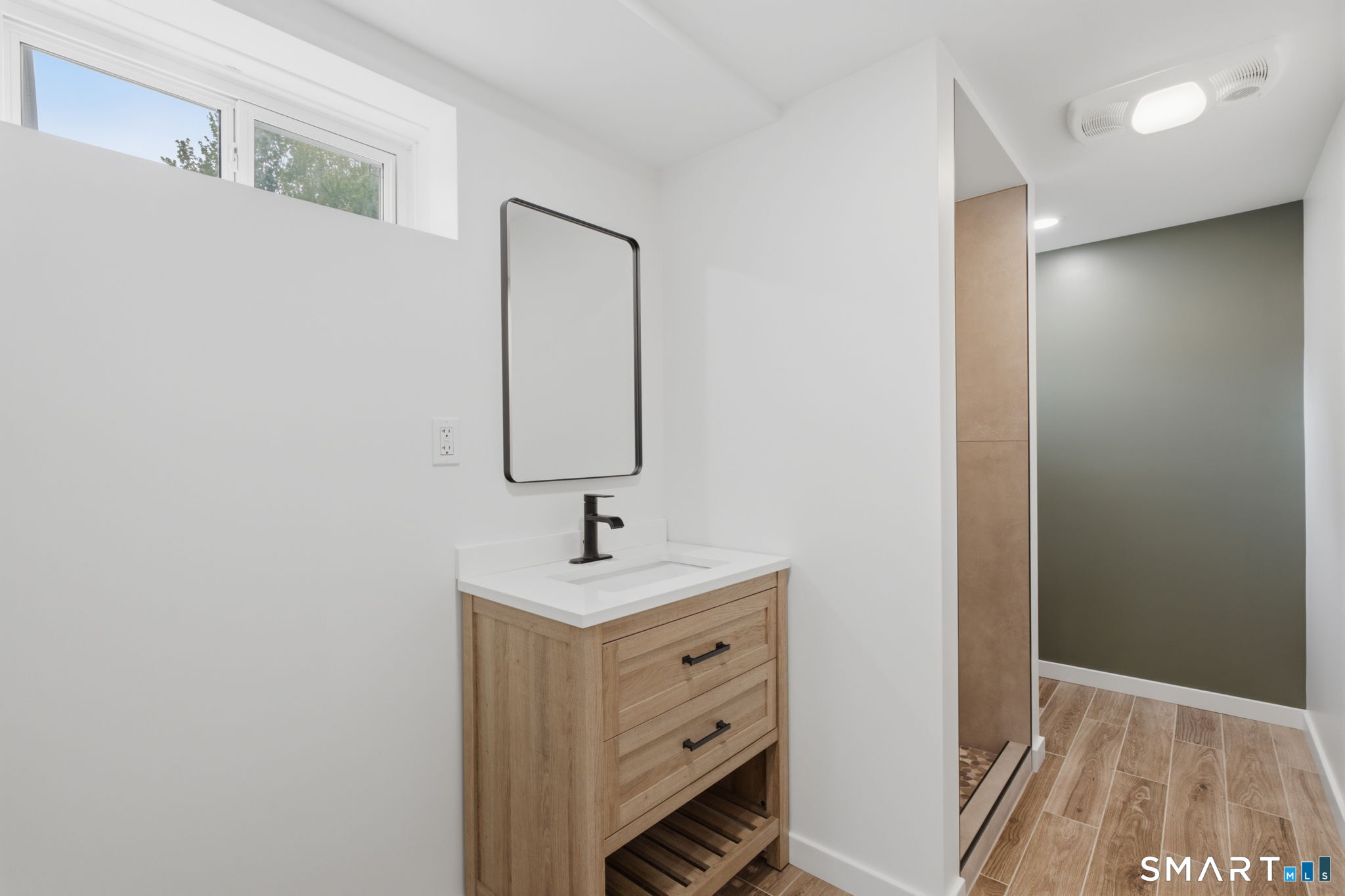 33 Jennings Lane Windham CT 06280