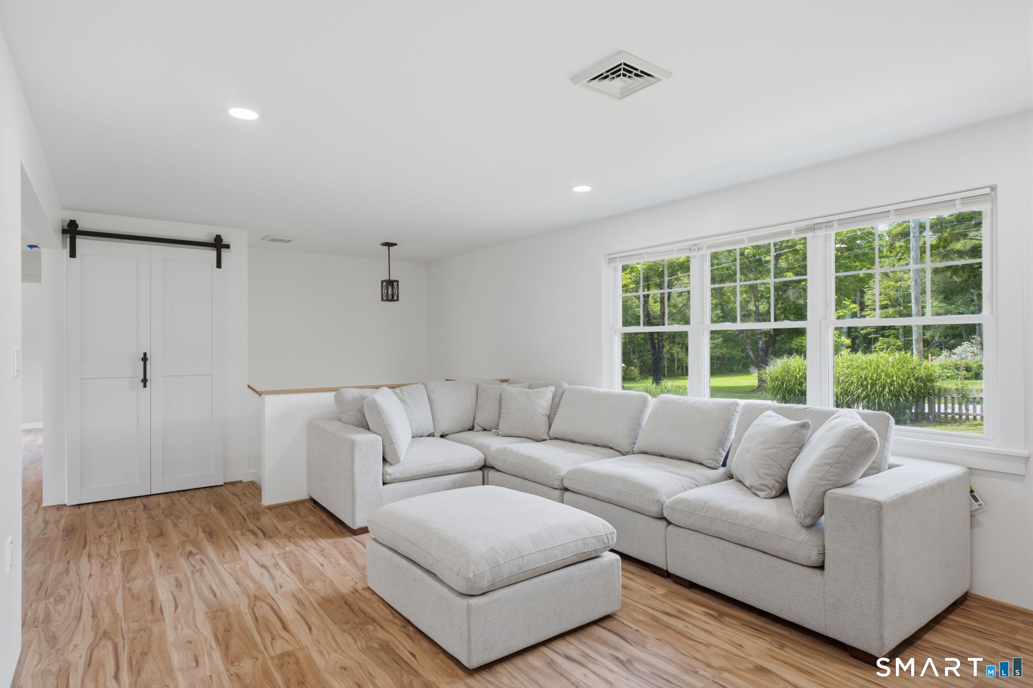 33 Jennings Lane Windham CT 06280