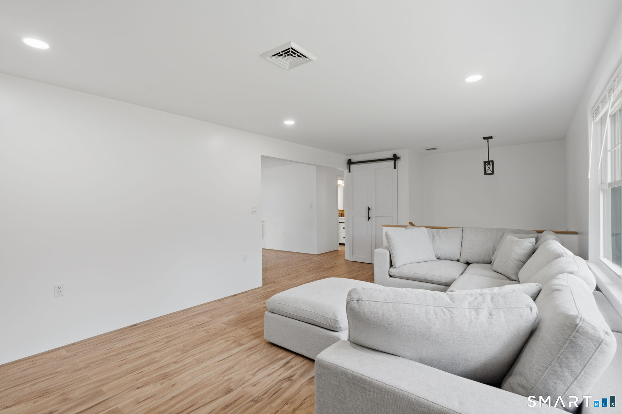 33 Jennings Lane Windham CT 06280